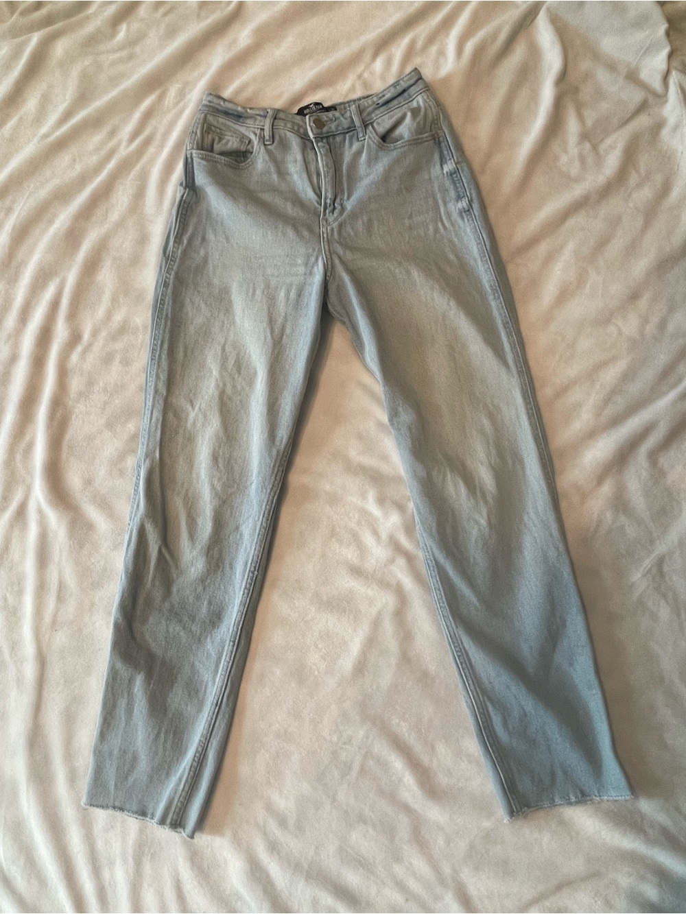 Hollister Pale Gray Straight-Leg Women's Jeans
